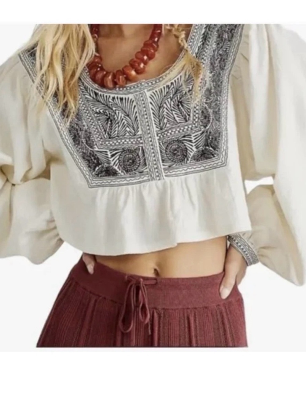 Free People Iggie Embroidered Peasant Blouse Ivory / Black Bean S NWT - Picture 2 of 11